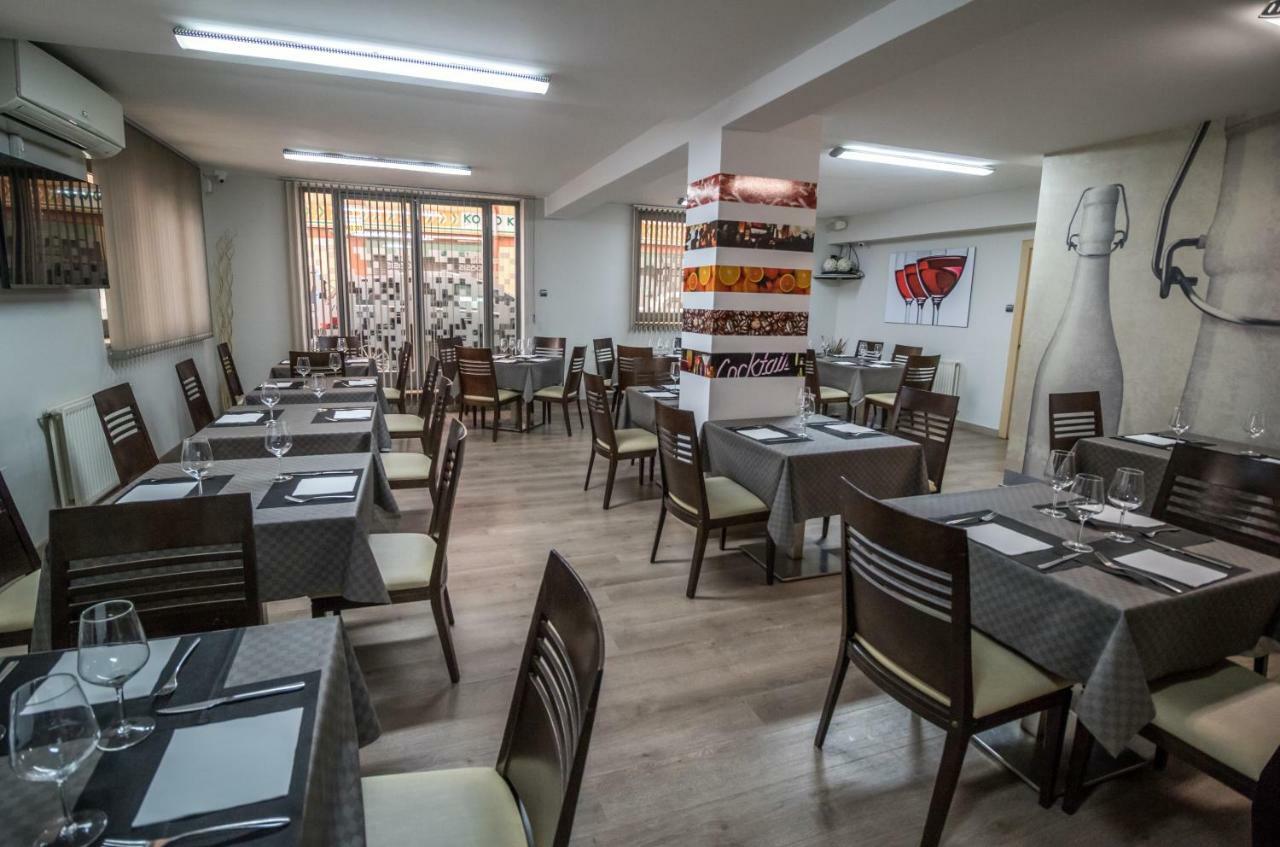 Pensión Oasis Zamora